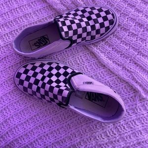 checkered vans